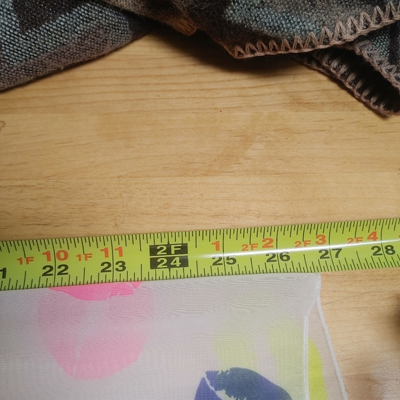 Eternity scarves - Picture 3 of 5